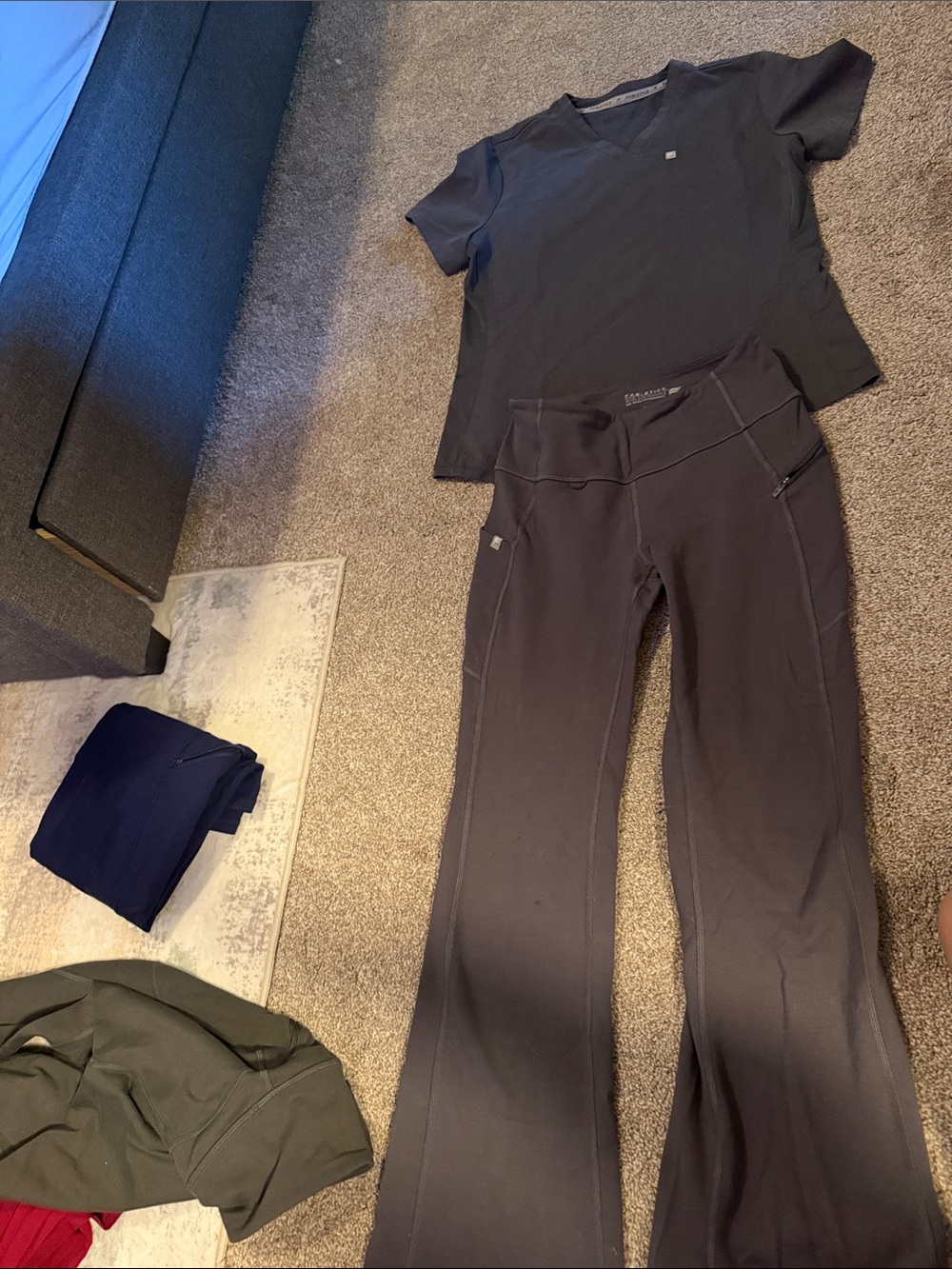 Size small fabletics gray scrub set